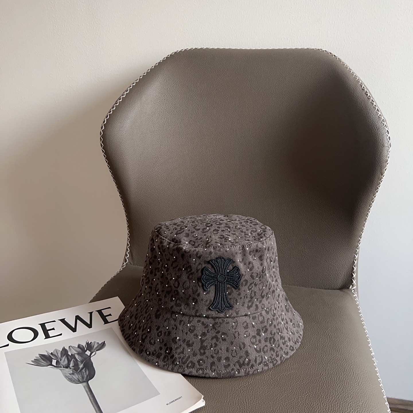 クロムハーツ「Chrome Hearts」レオパード バケットハット