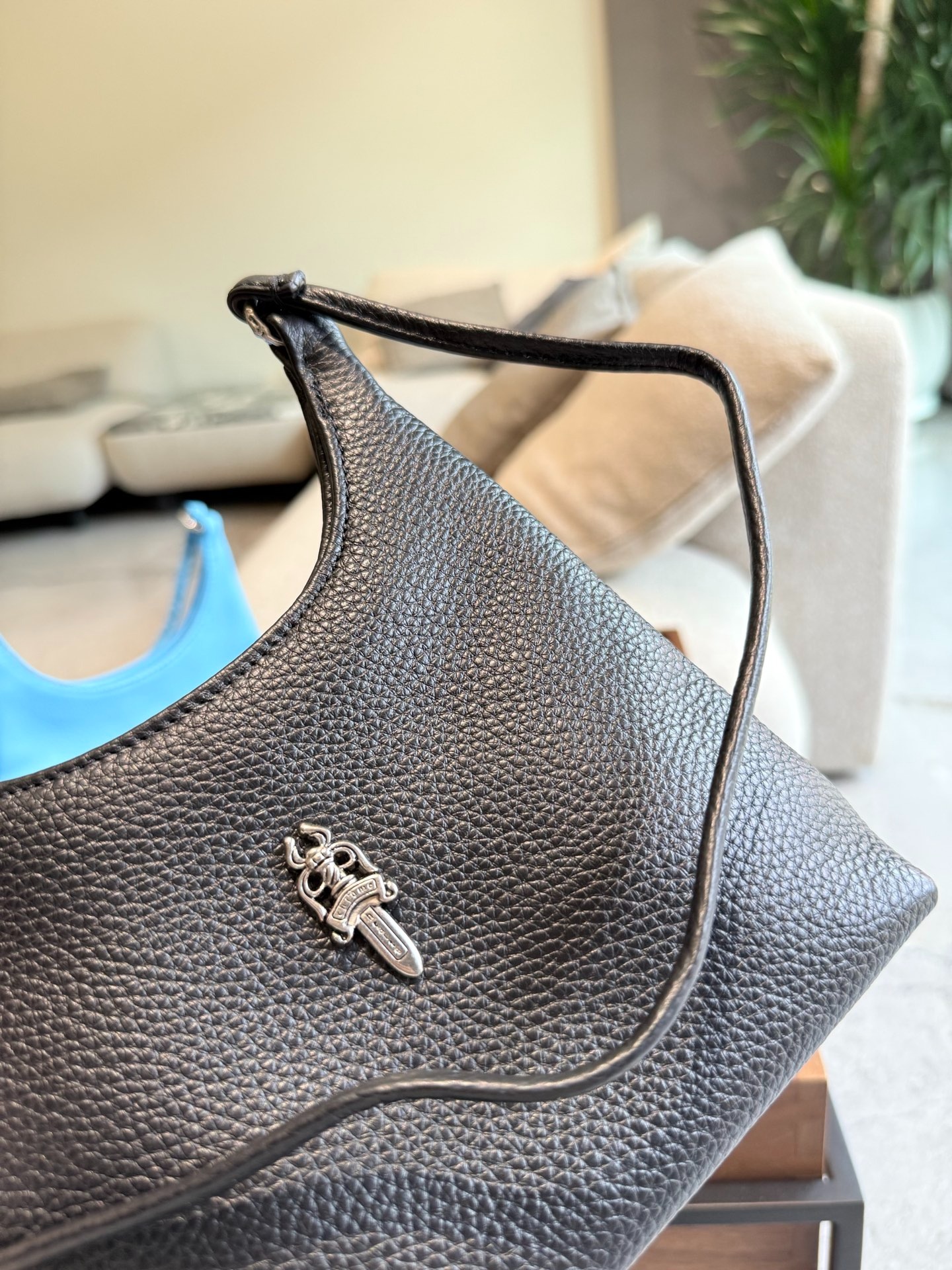 クロムハーツ「Chrome Hearts」ホワイトレザー アンダーアームバッグ