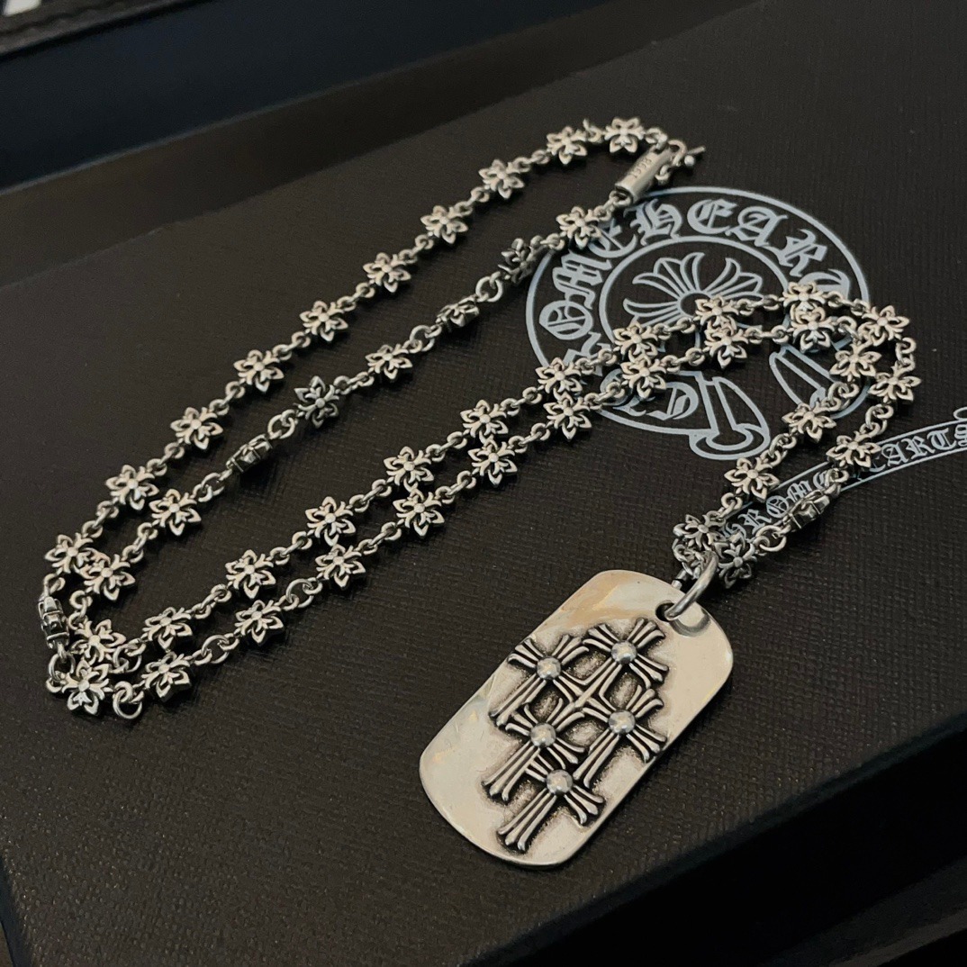 クロムハーツ「Chrome Hearts」ヴィンテージクロス ネックレス