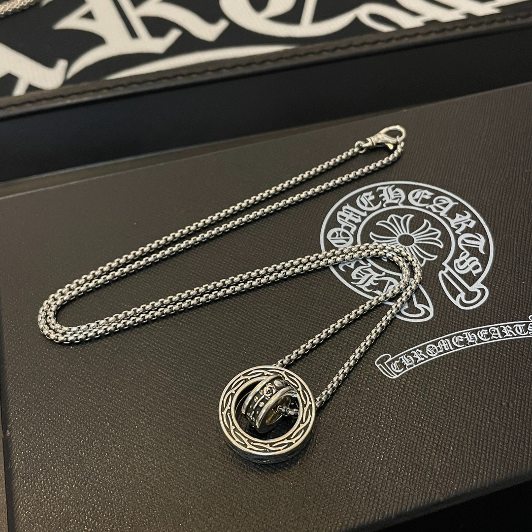 クロムハーツ「Chrome Hearts」ダブルリングクロスペンダントネックレス（ヴィンテージ仕様）