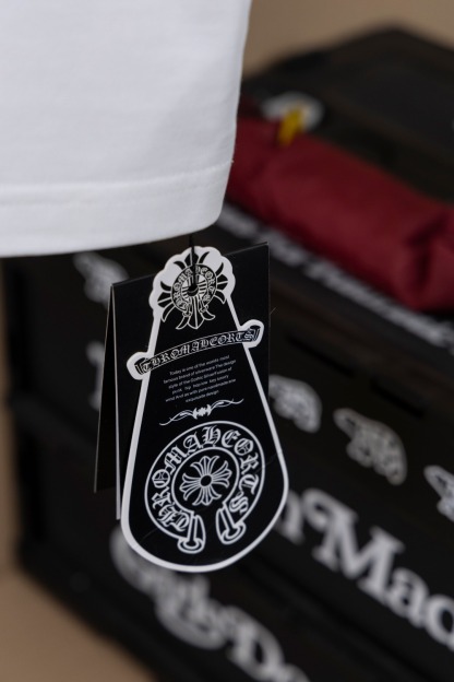 クロムハーツ「Chrome Hearts」ホースシューロゴ ポケットTシャツ