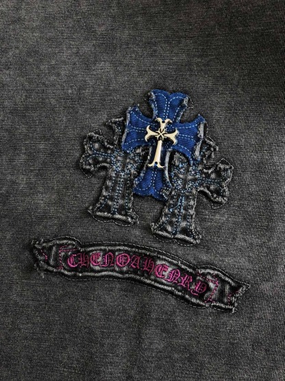 クロムハーツ「Chrome Hearts」ヴィンテージサンスクリットTシャツ