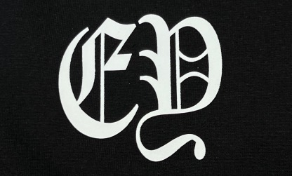 クロムハーツ「Chrome Hearts」シグネチャークロス プリントTシャツ