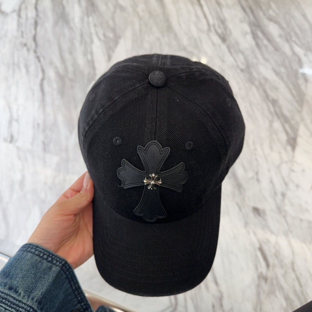 クロムハーツ「Chrome Hearts」ディストレスド スナップバック キャップ