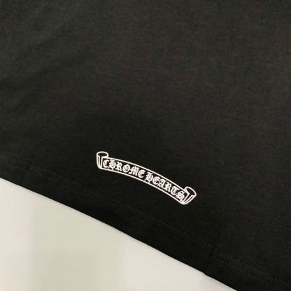 クロムハーツ「Chrome Hearts」プレミアム クルーネックTシャツ