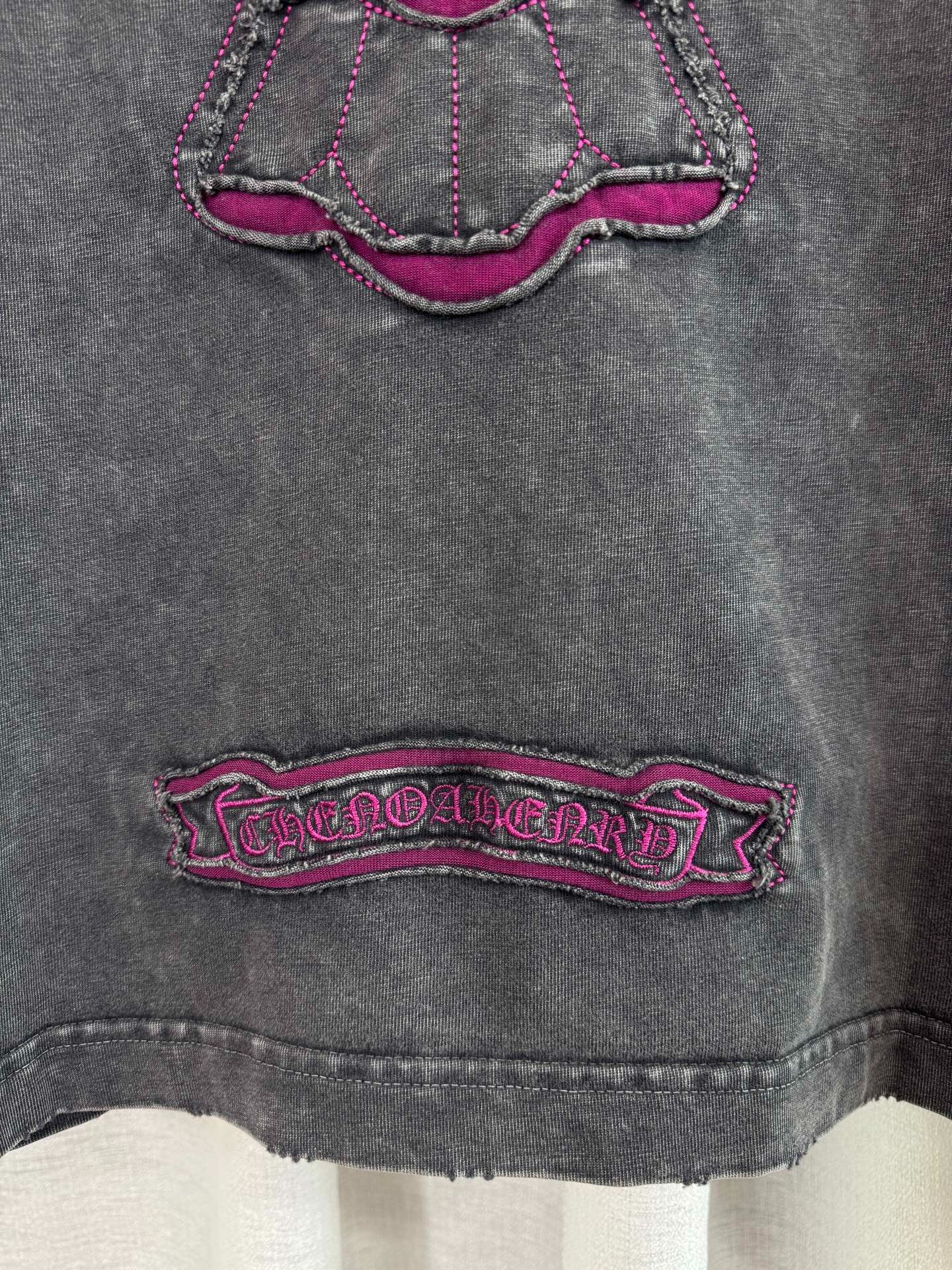 クロムハーツ「Chrome Hearts」クロスパッチワーク ウォッシュドTシャツ