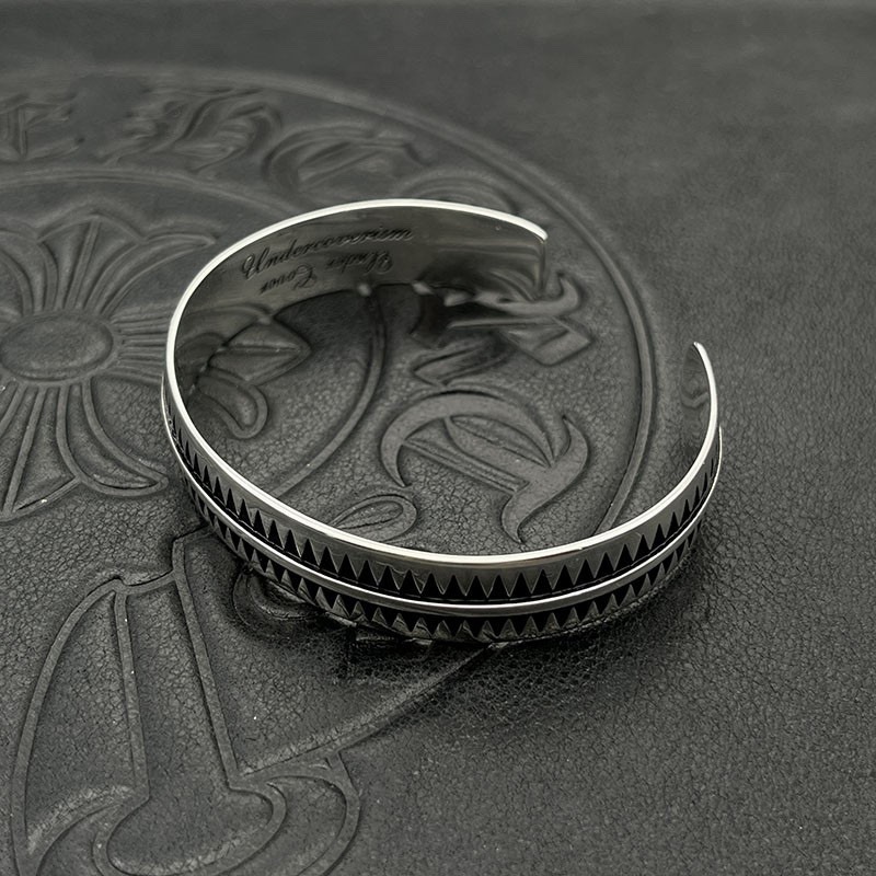 クロムハーツ「Chrome Hearts」クロム・ハーツ ヴィンテージ 高橋盾トーテム 鋸歯ブレスレット アクセサリー