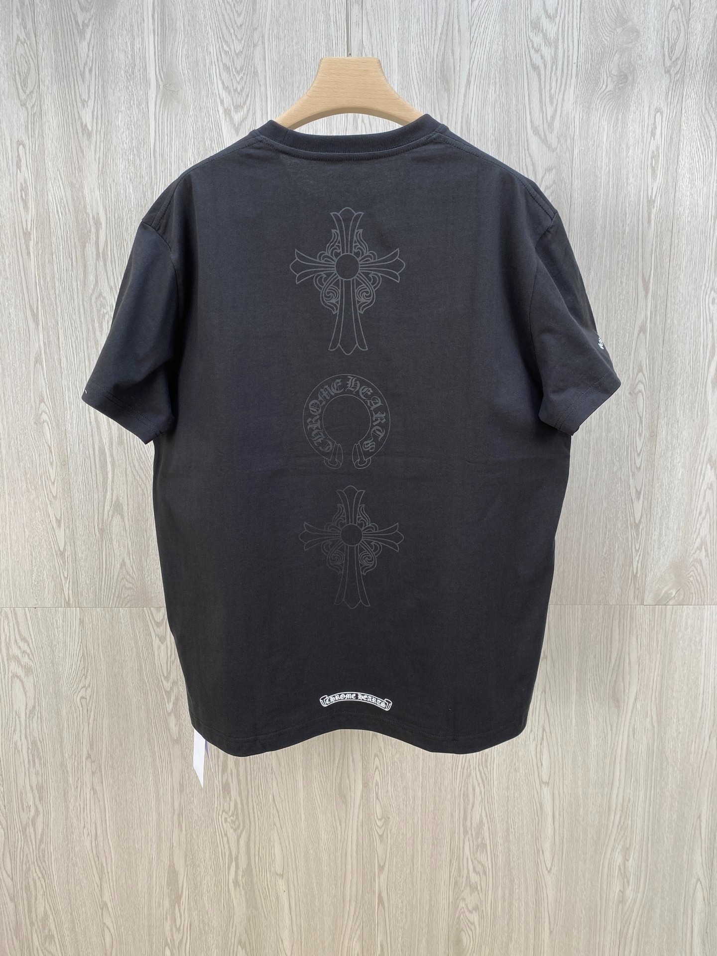 クロムハーツ「Chrome Hearts」シャドウクロス プリントTシャツ