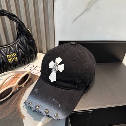 クロムハーツ「Chrome Hearts」クロスエンブレム スナップバック