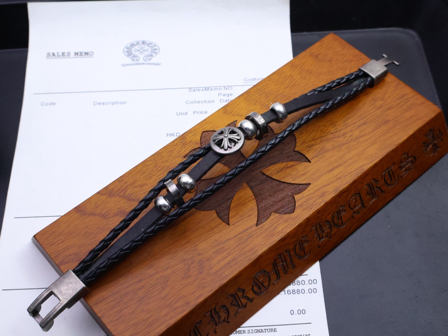 クロムハーツ「Chrome Hearts」 Rebel Gothic Cuff Bracelet