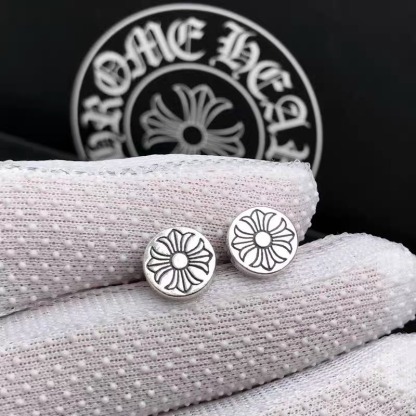 クロムハーツ「Chrome Hearts」クロムハーツ クロスフラワーピアス S925 アンティークシルバー ピアス