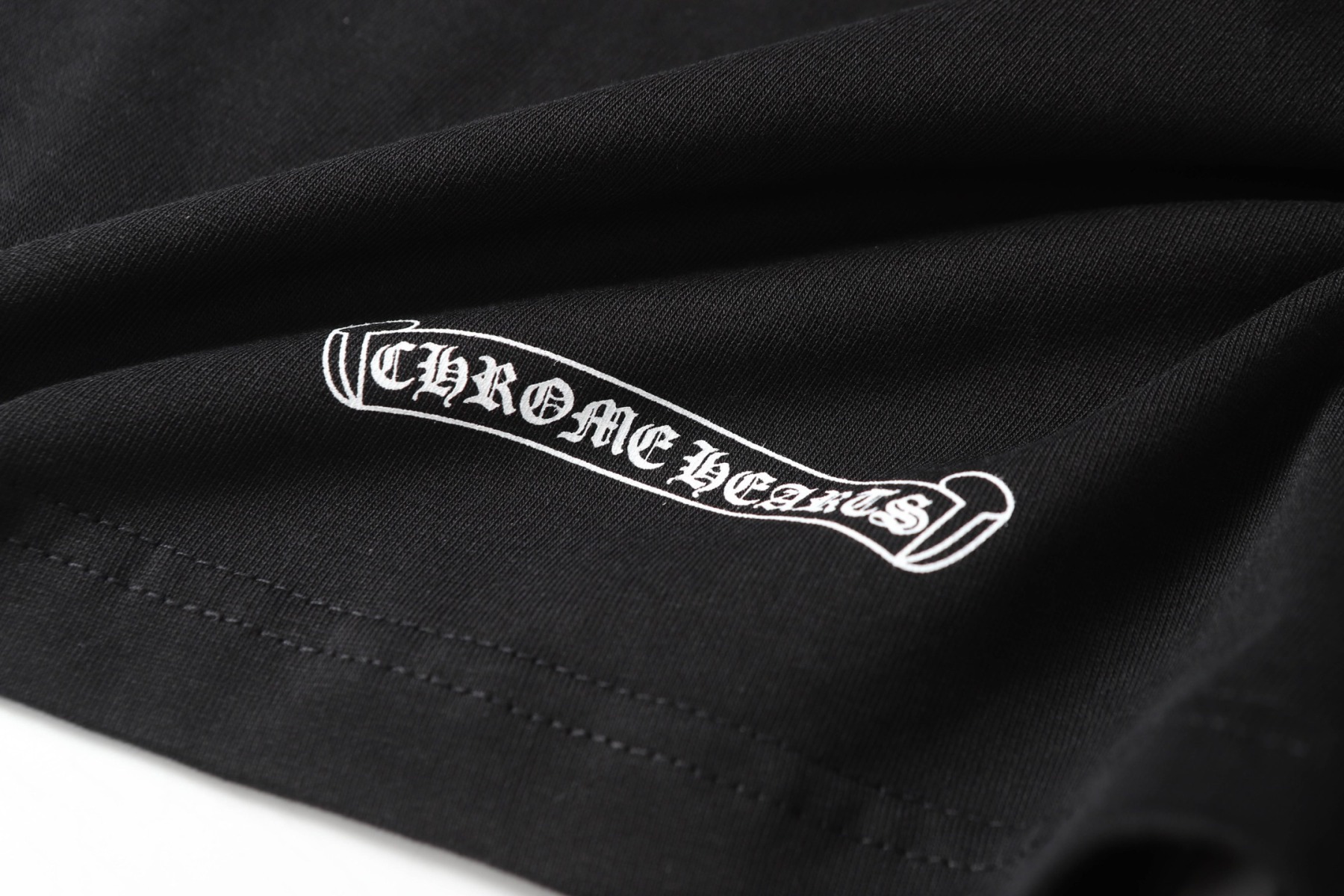 クロムハーツ「Chrome Hearts」サンスクリットロゴ ポケットTシャツ