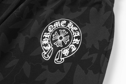 クロムハーツ「Chrome Hearts」ホースシュークロス オールオーバープリント ショーツ