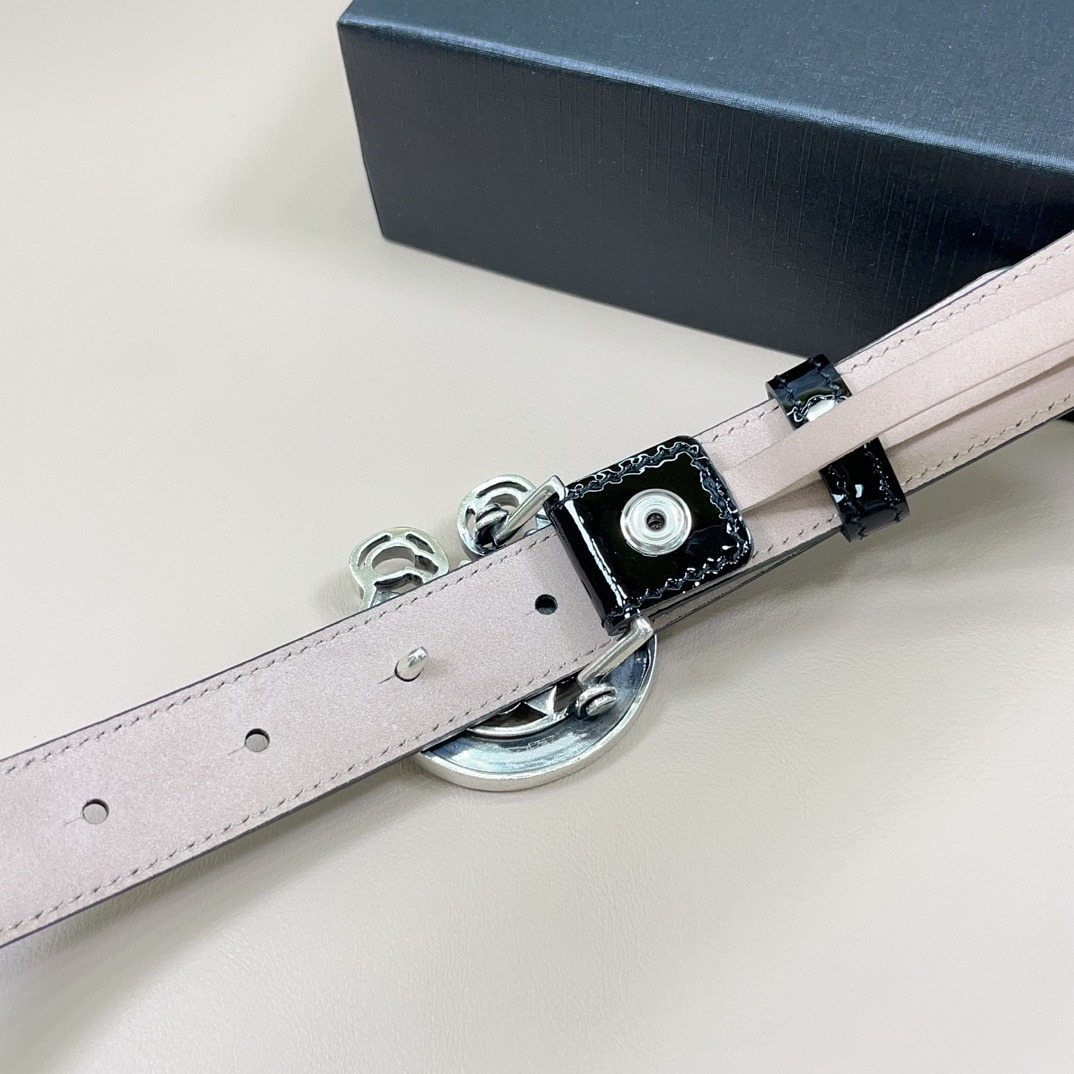 クロムハーツ「Chrome Hearts」ミニ ロゴ デタッチャブルベルト