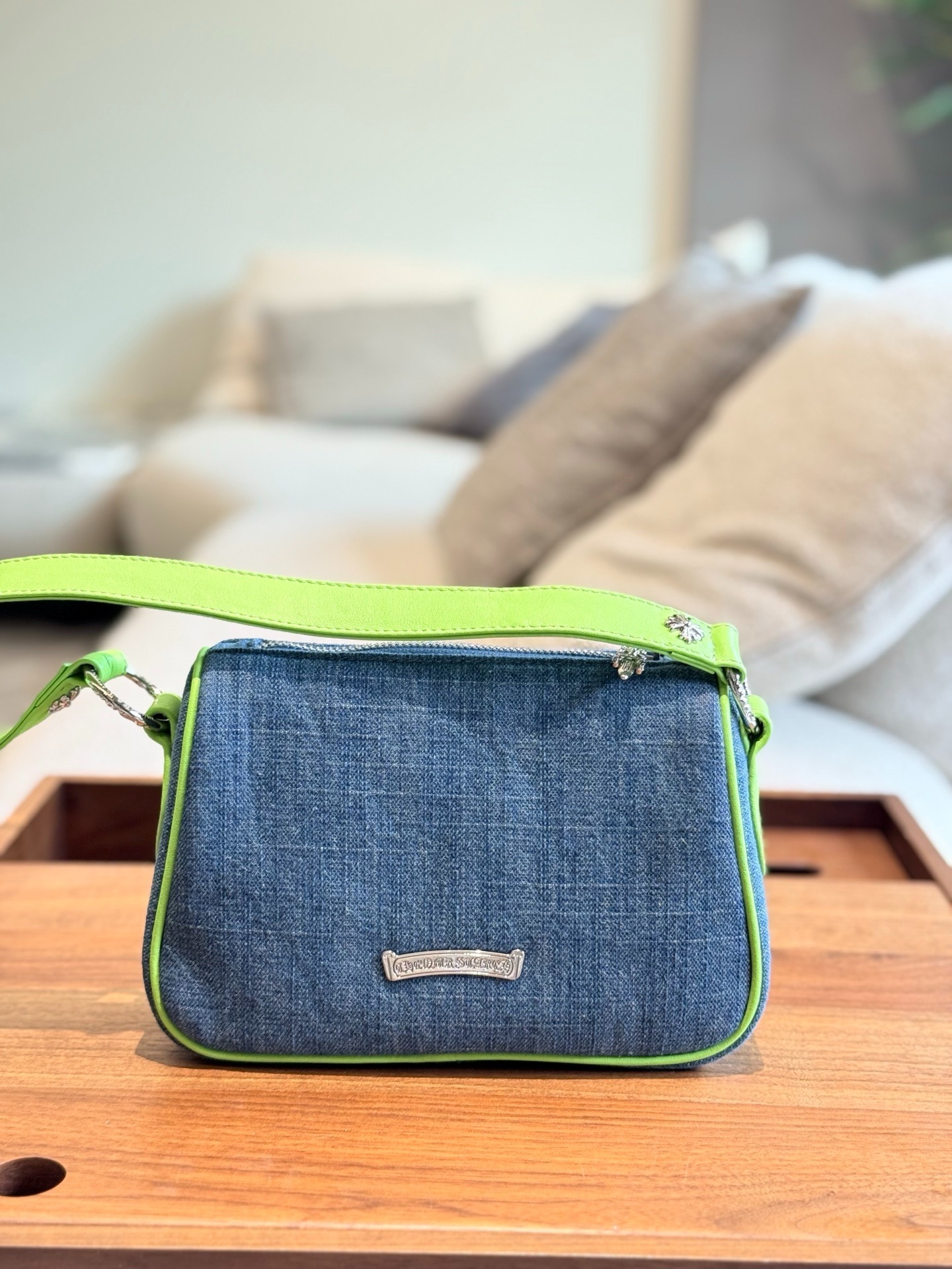 クロムハーツ「Chrome Hearts」デニムパッチナゲット ショルダーバッグ