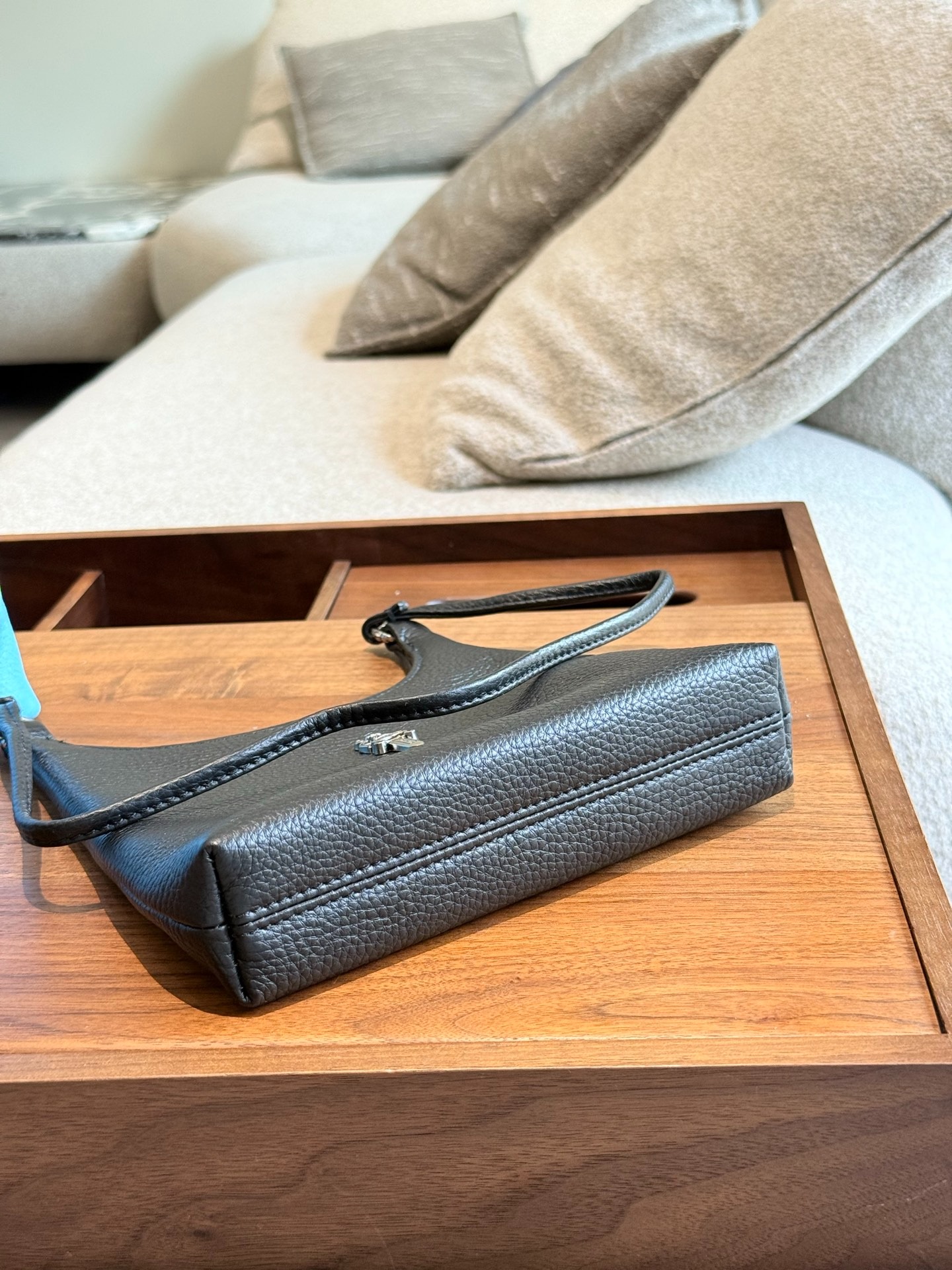 クロムハーツ「Chrome Hearts」ホワイトレザー アンダーアームバッグ