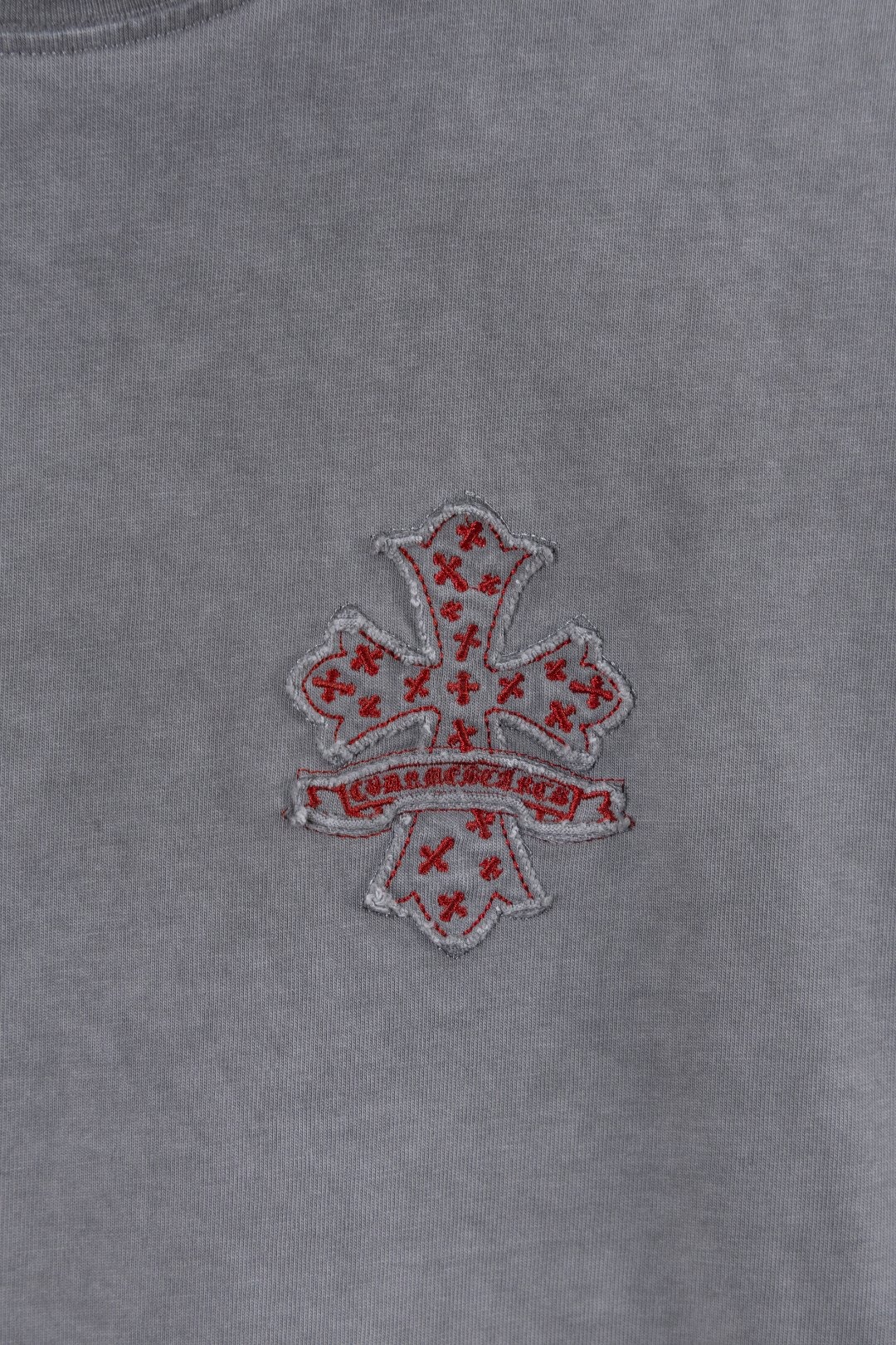 クロムハーツ「Chrome Hearts」サンスクリット3DエンブロイダリーTシャツ