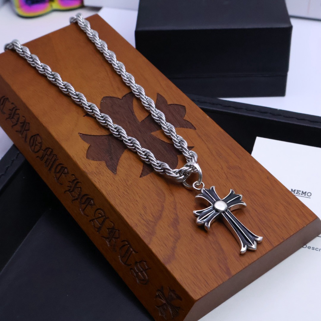 クロムハーツネックレスですP110