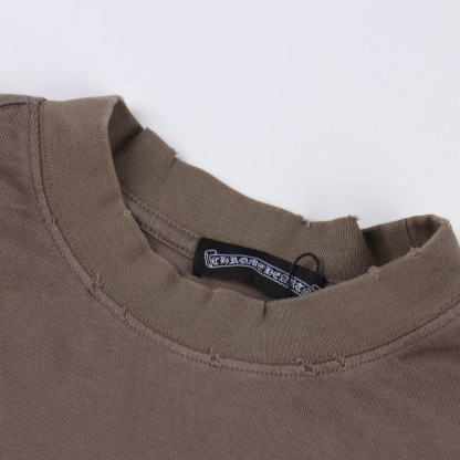 クロムハーツ「Chrome Hearts」レッドクロス ディストレスドTシャツ