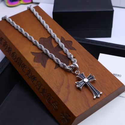 クロムハーツネックレスです