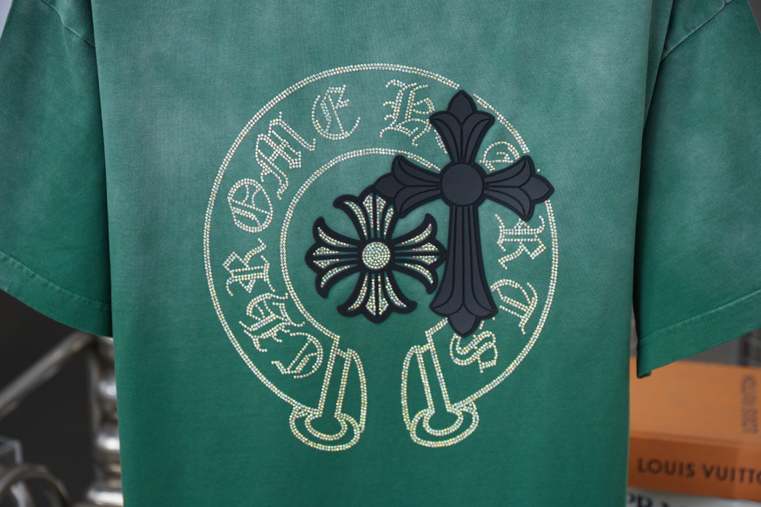 クロムハーツ「Chrome Hearts」ヘビーウェイト ストーンTシャツ