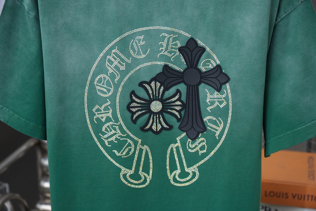 クロムハーツ「Chrome Hearts」ヘビーウェイト ストーンTシャツ