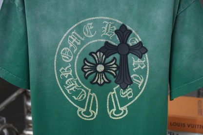 クロムハーツ「Chrome Hearts」ヘビーウェイト ストーンTシャツ