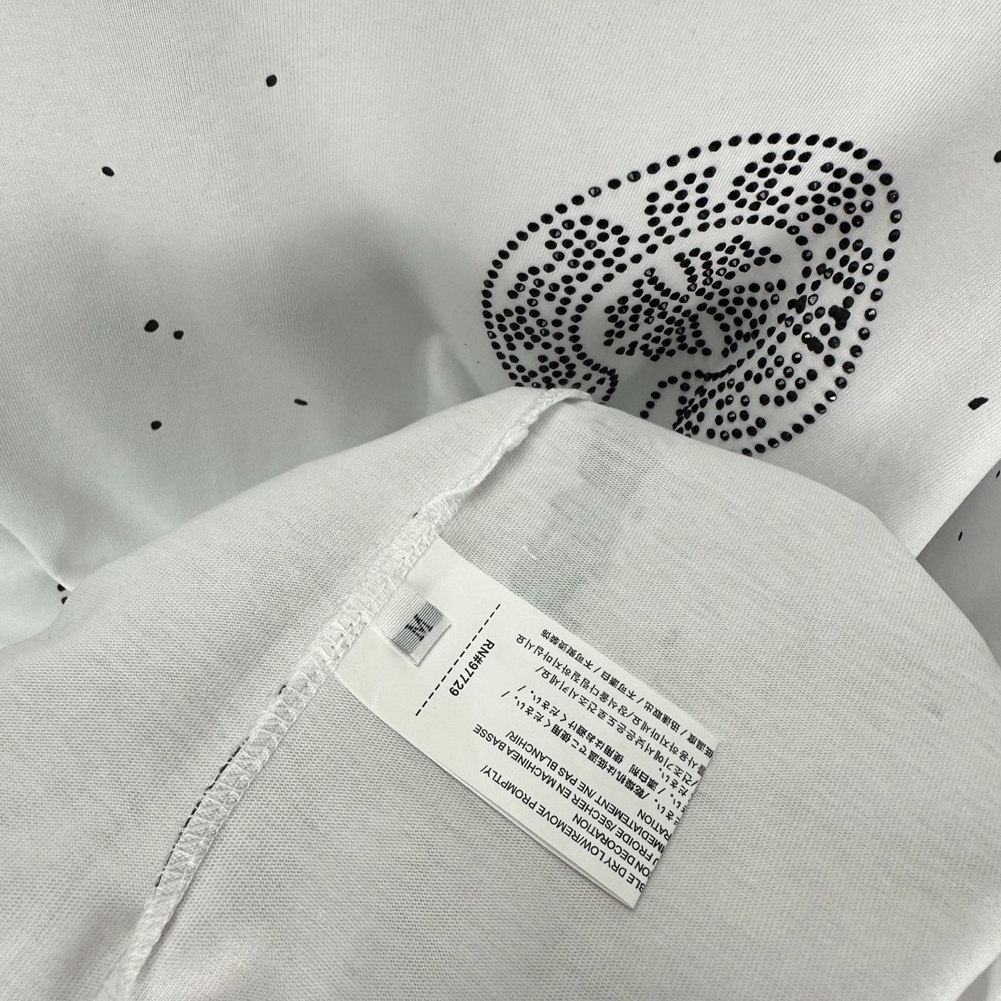 クロムハーツ「Chrome Hearts」スプラッターエンボス ホースシューTシャツ