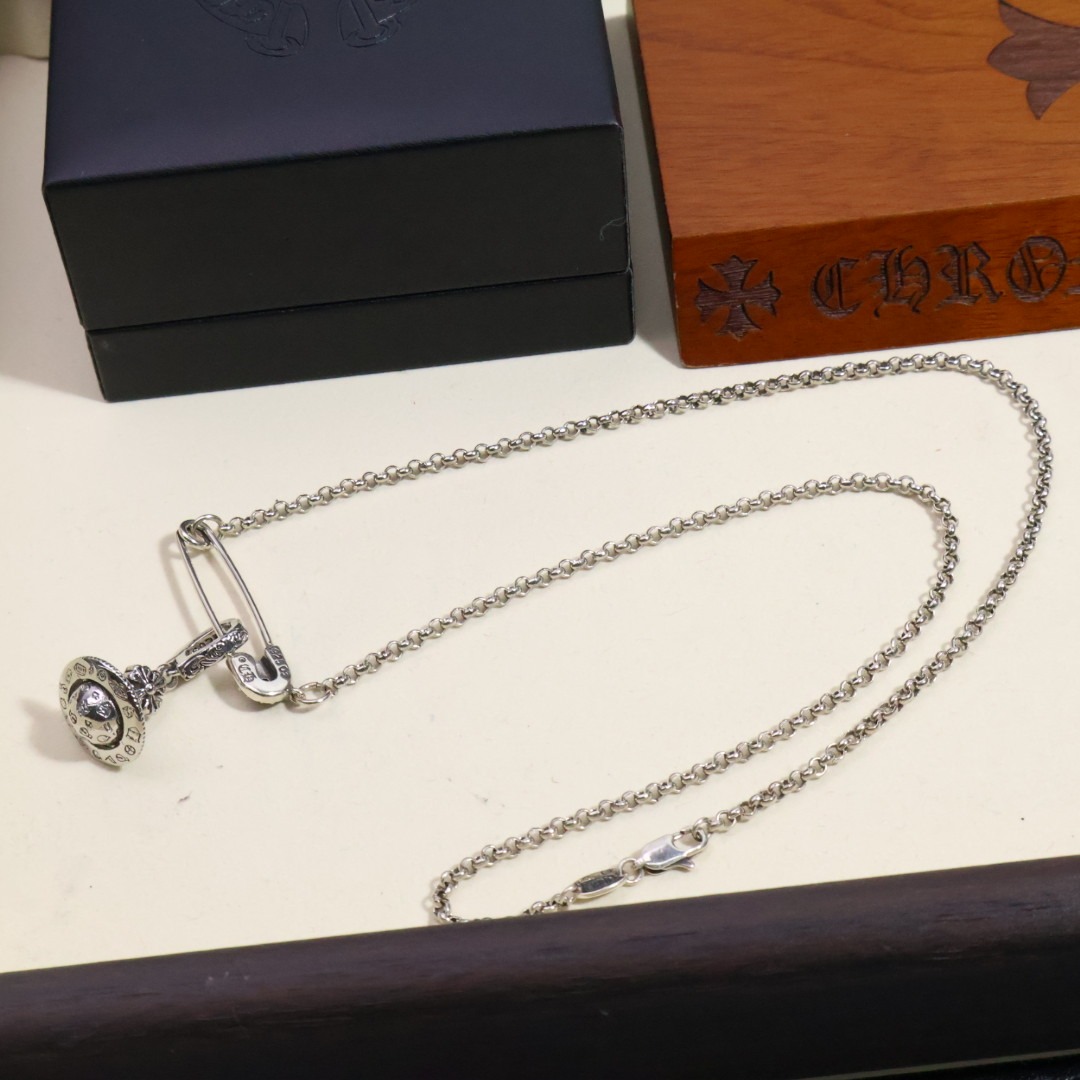 クロムハーツ「Chrome Hearts」ヴィンテージクロスフラワー デュアルチェーンネックレス