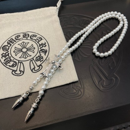 クロムハーツ「Chrome Hearts」ゴシッククロス＆パール ペンダントネックレス