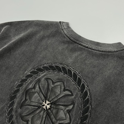 クロムハーツ「Chrome Hearts」クロス＆サンスクリットTシャツ
