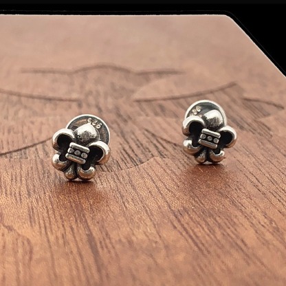 クロムハーツ「Chrome Hearts」クロムハーツ フルール・ド・リスピアス S925 ユニセックス ピアス