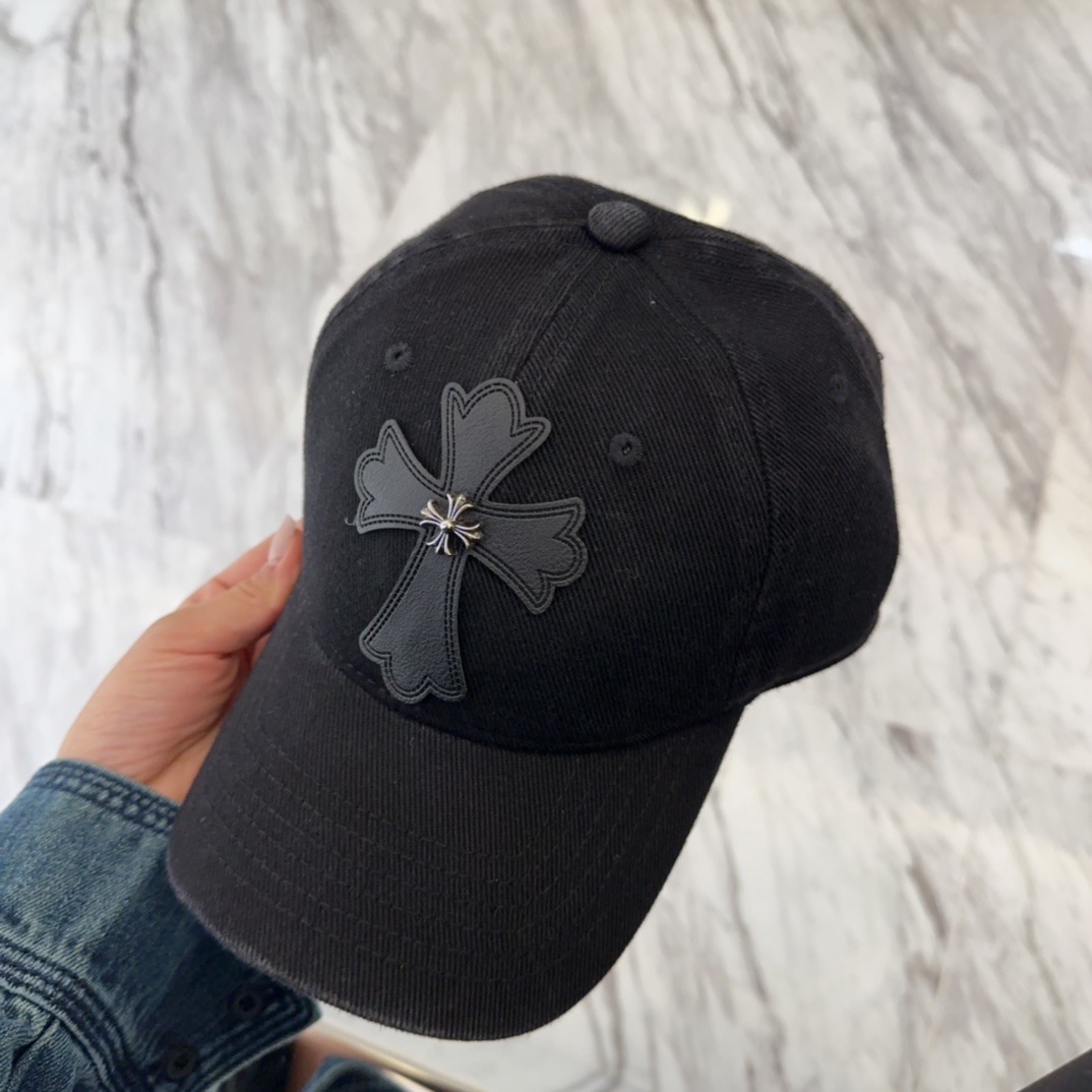 クロムハーツ「Chrome Hearts」ディストレスド スナップバック キャップ