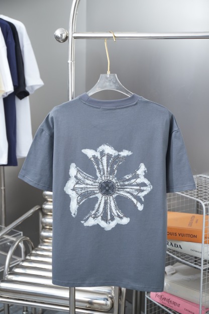 クロムハーツ「Chrome Hearts」プリント&ストーンTシャツ