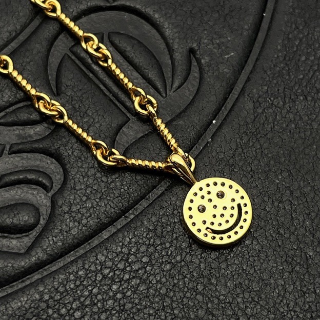 クロムハーツ「Chrome Hearts」スマイルフェイス カラーダイヤモンド ペンダントネックレス