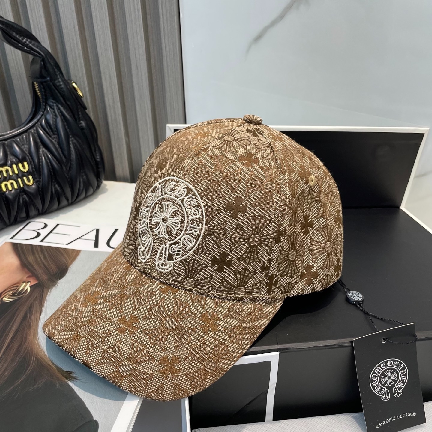 クロムハーツ「Chrome Hearts」プレミアム スナップバック キャップ