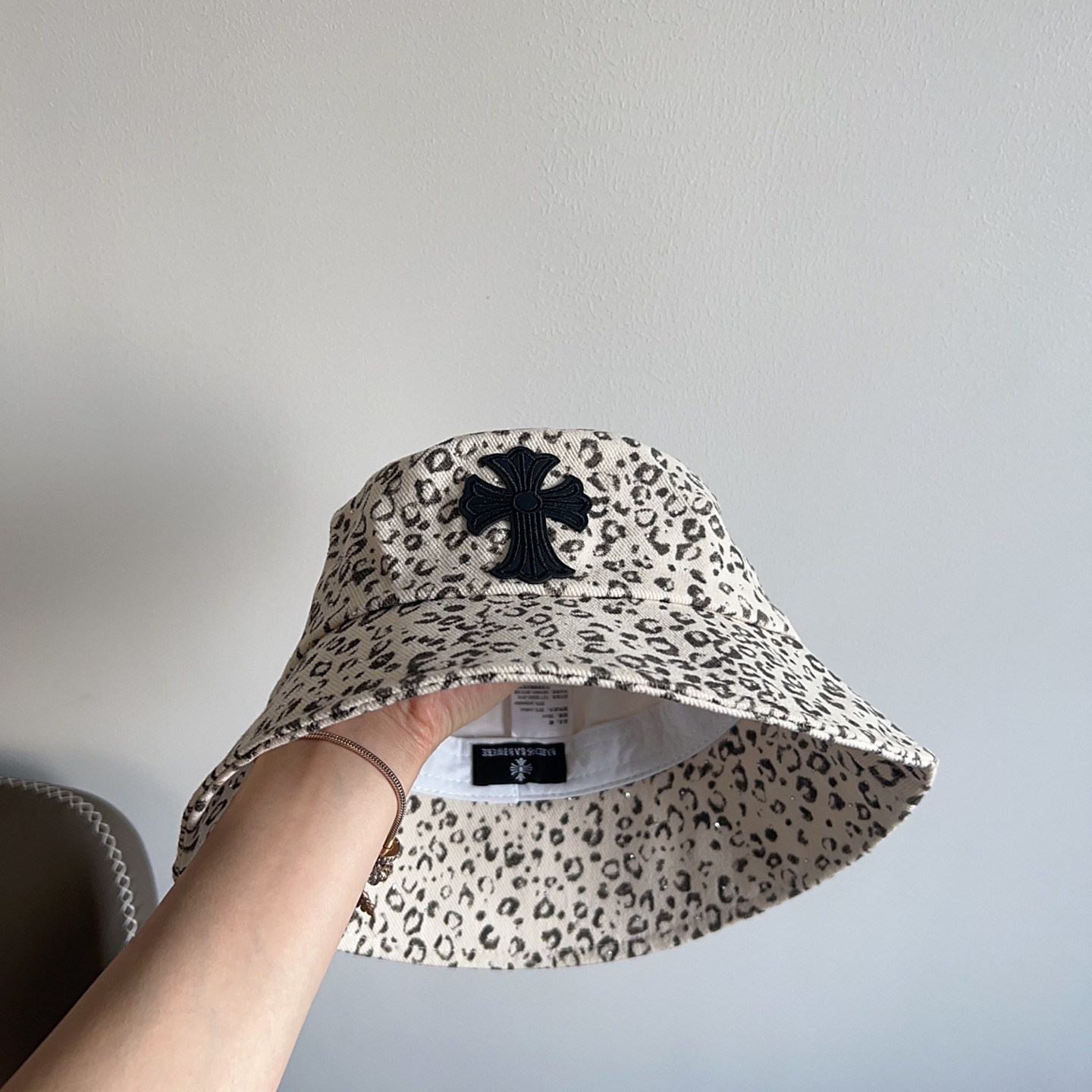 クロムハーツ「Chrome Hearts」レオパード バケットハット