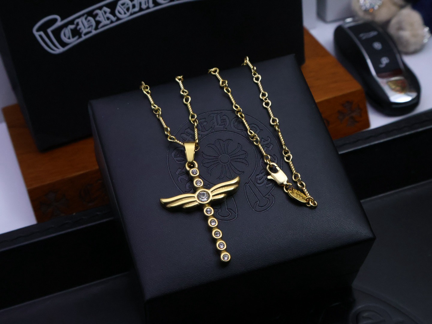 クロムハーツ「Chrome Hearts」アイコニッククロス ネックレス