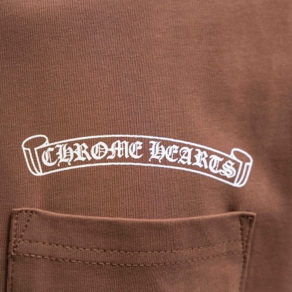 クロムハーツ「Chrome Hearts」サッカーグラフィティTシャツ