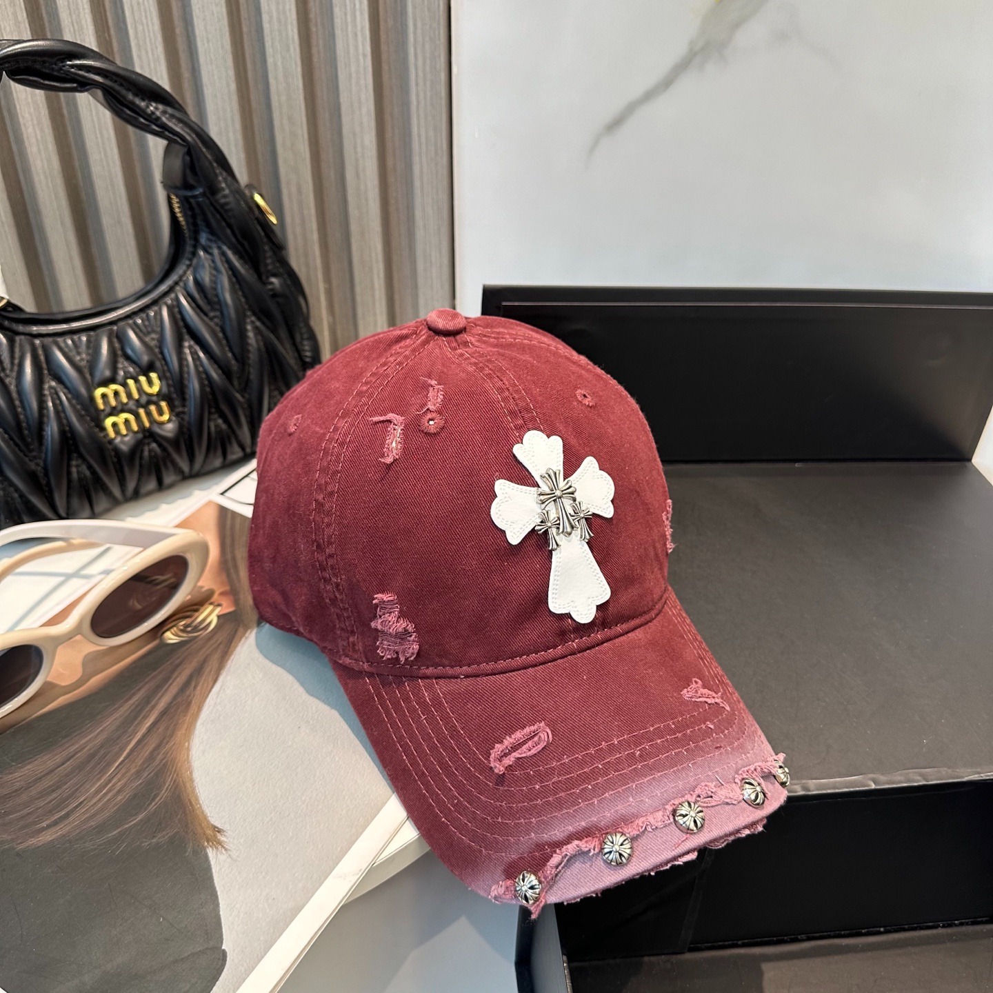 クロムハーツ「Chrome Hearts」クロスエンブレム スナップバック