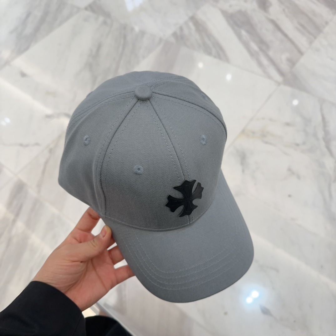 クロムハーツ「Chrome Hearts」ディストレスド スナップバック キャップ