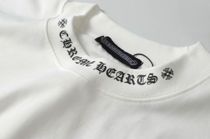 クロムハーツ「Chrome Hearts」サンスクリットロゴ ポケットTシャツ