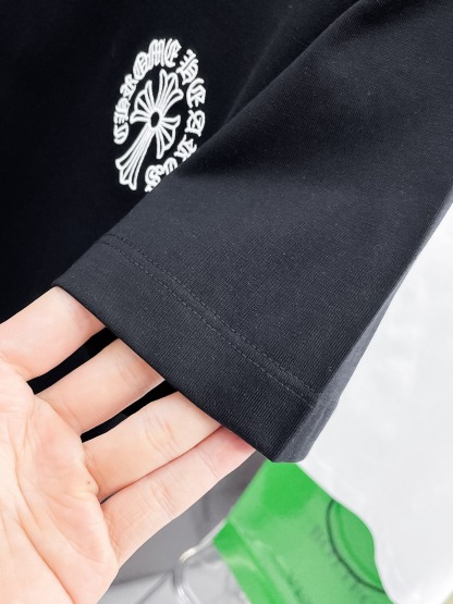 クロムハーツ「Chrome Hearts」テックコットン シグネチャーTシャツ