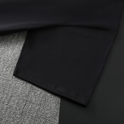 クロムハーツ「Chrome Hearts」ミニマルロゴTシャツ