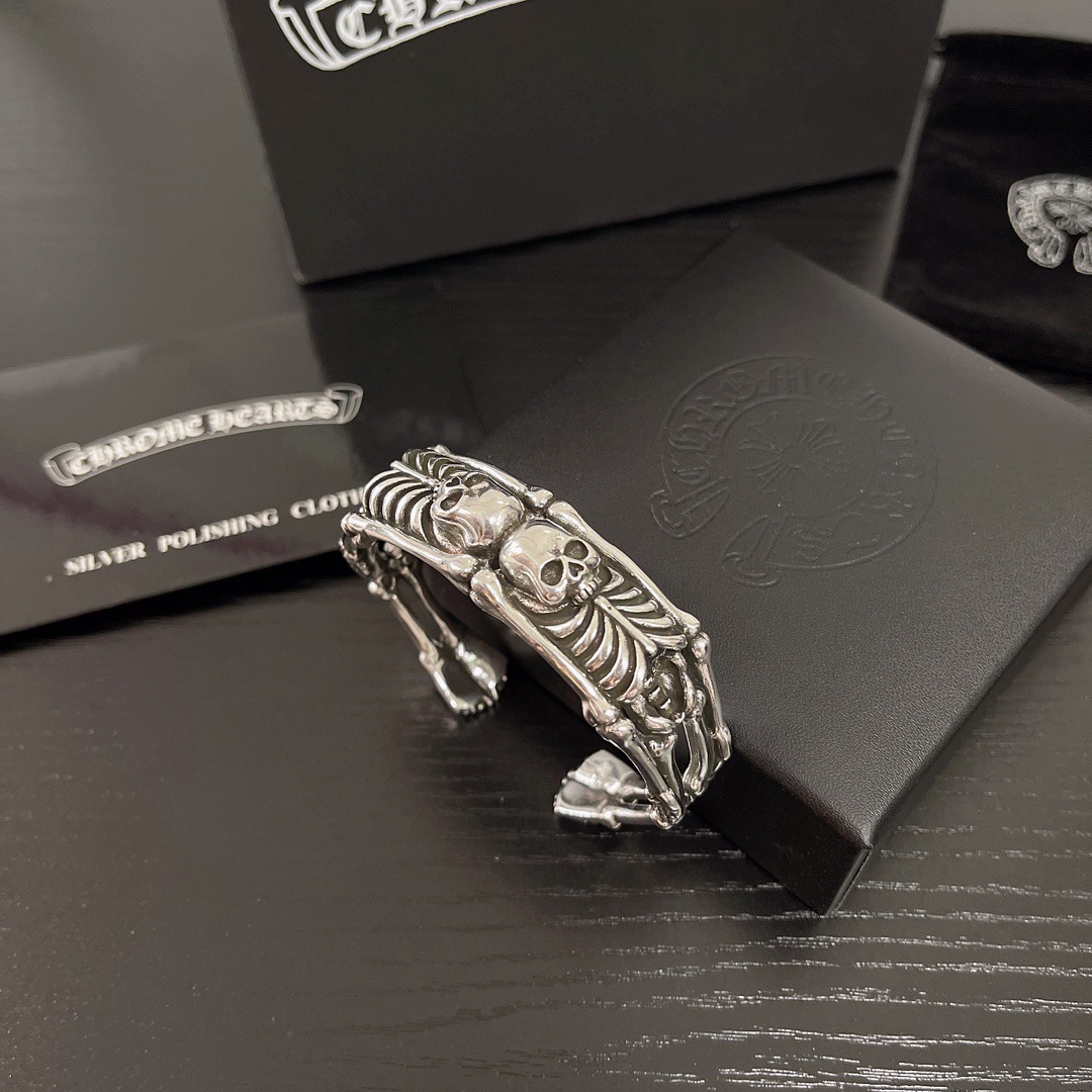 クロムハーツ「Chrome Hearts」Premium Craftsmanship Cuff Bracelet