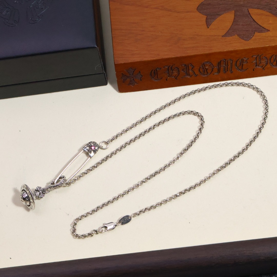 クロムハーツ「Chrome Hearts」ヴィンテージクロスフラワー デュアルチェーンネックレス