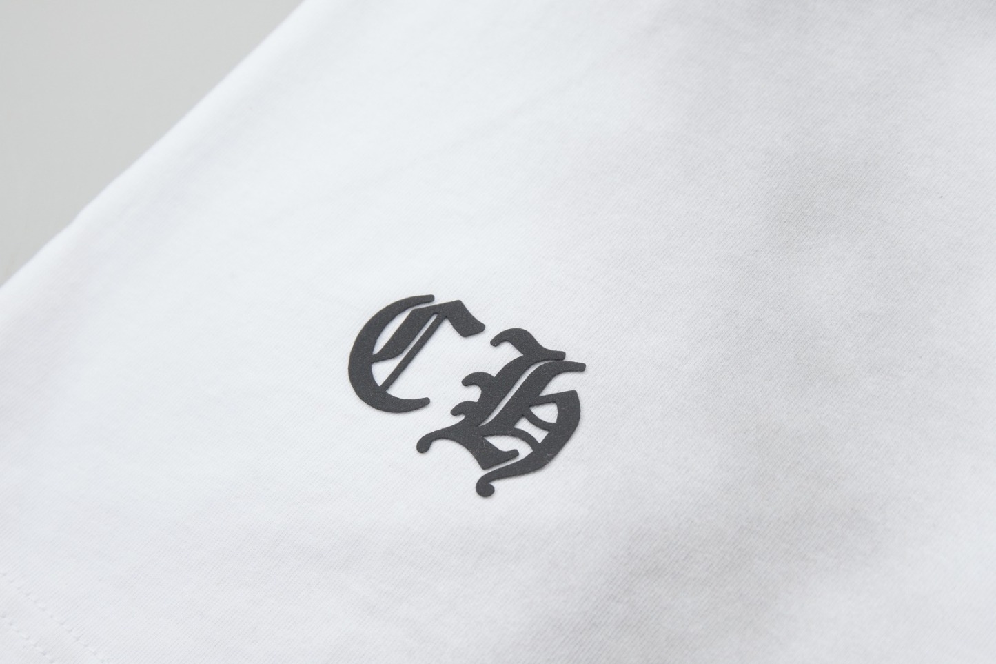 クロムハーツ「Chrome Hearts」クロス＆レターロゴ ヴィンテージプリントTシャツ + 半袖Tシャツ（S/M/L/XL）