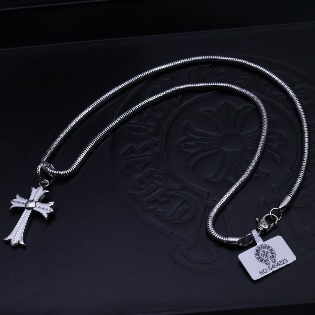 クロムハーツ「Chrome Hearts」ヴィンテージクロス&フラワーペンダントネックレス