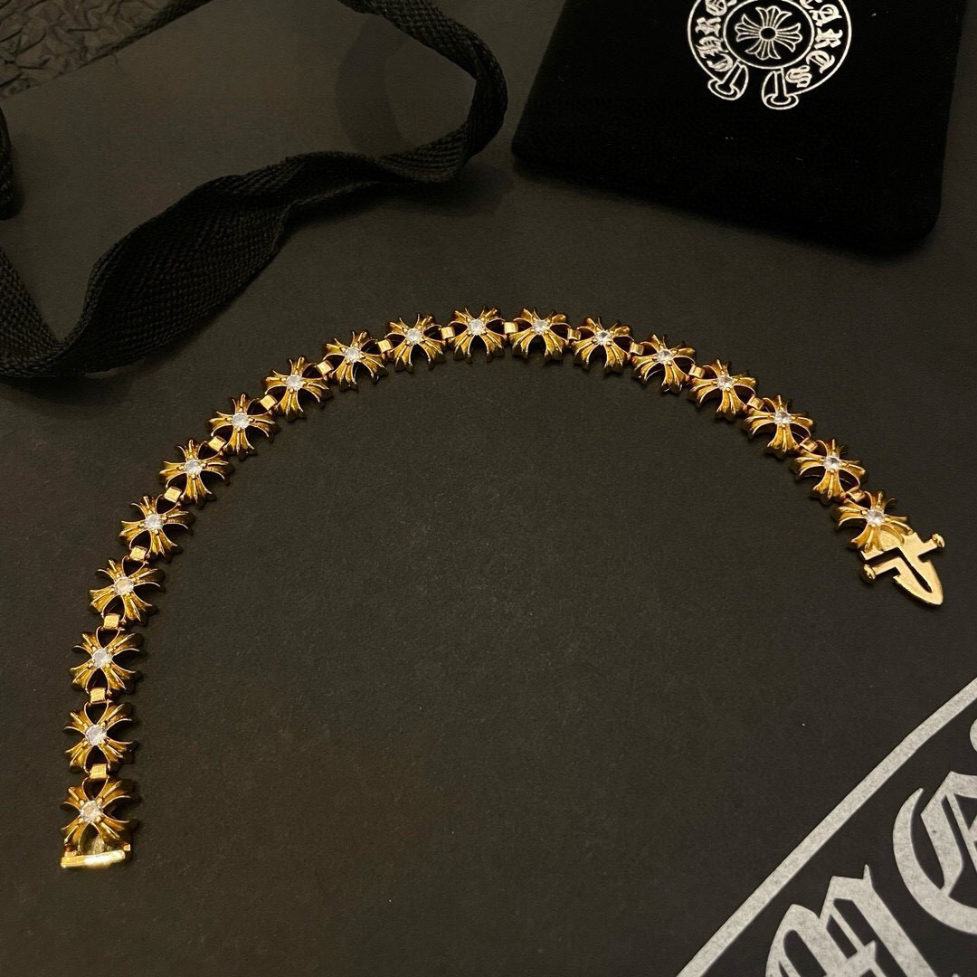 クロムハーツ「Chrome Hearts」ゴールドクロス ダイヤモンド ブレスレット