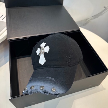 クロムハーツ「Chrome Hearts」クロスエンブレム スナップバック